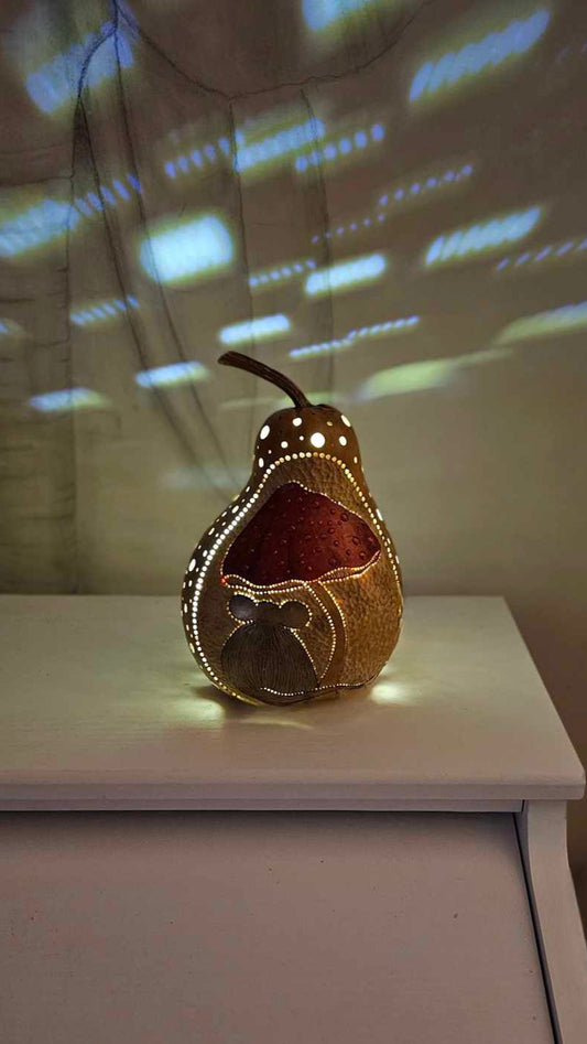 Skogvenner Kalebasslampe